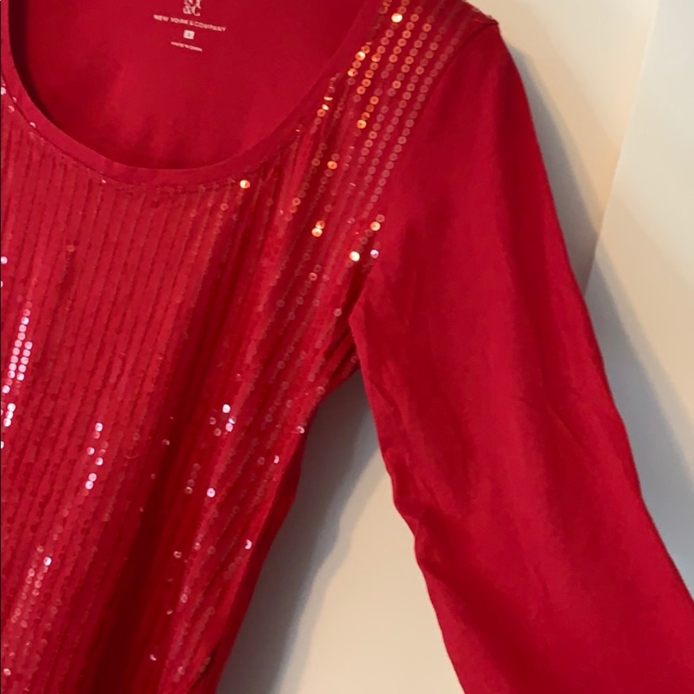 Red Top - Picture 3 of 7